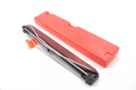 Taitettava varoituskolmio E-hyväksytty 432 x 90 x 35 mm laatikossa Vignal - Auton turvavarusteet - 106-D10596 - 1